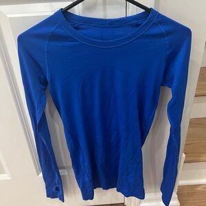 Swiftly Tech Ling-SleeveShirt 2.0 in Blue